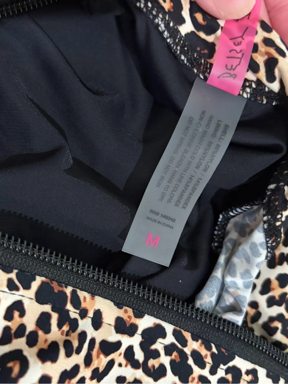 Betsey Johnson leopard Print long sleeve zip up rash guard swimsuit size medium